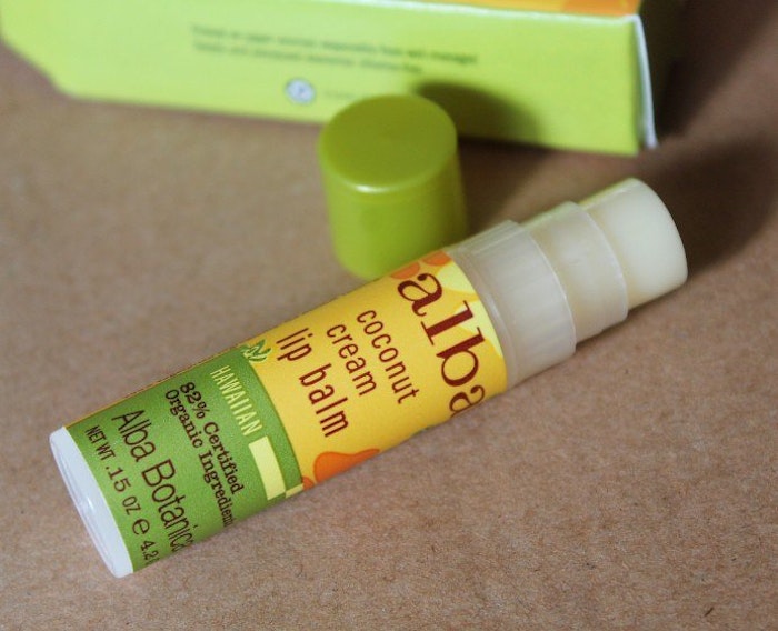 alba botanicals lip balm